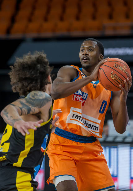 对抗强的联 对抗强的联