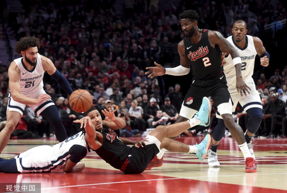 的表现投下 的表现投下