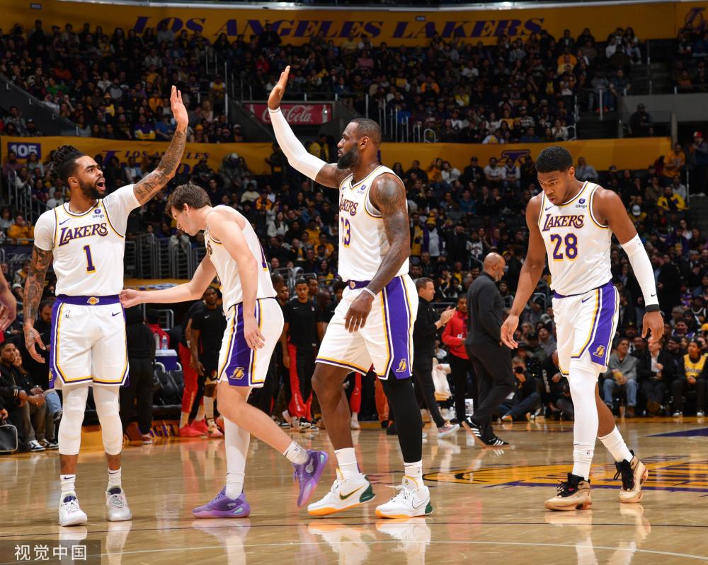 球员树立了 球员树立了